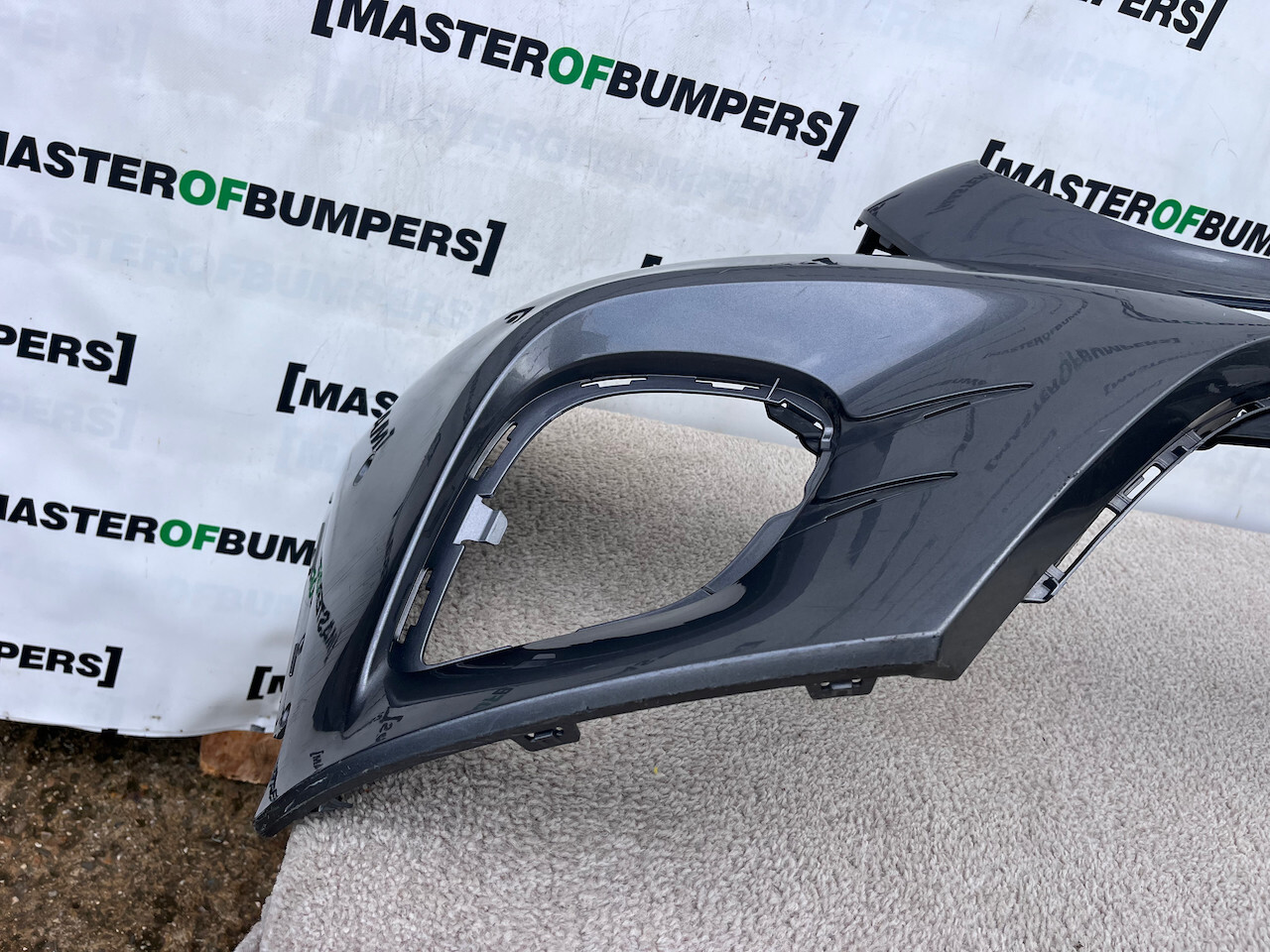 Mercedes Glc Amg Sport A253 4matic 2015-2018 Front Bumper 6 Pdc Genuine [e221]