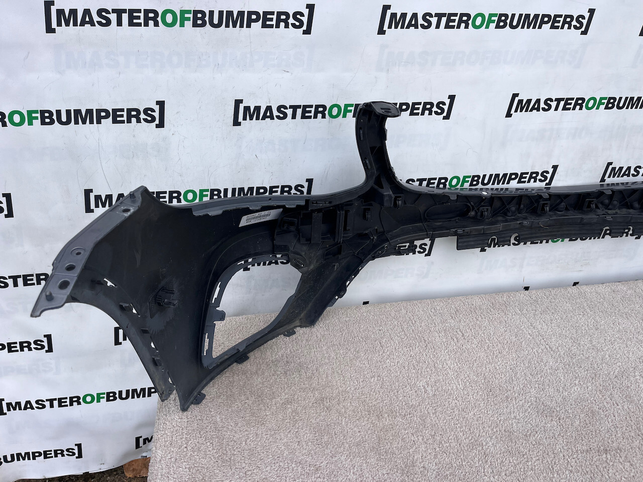 Mercedes Glc Amg Sport A253 4matic 2015-2018 Front Bumper 6 Pdc Genuine [e221]