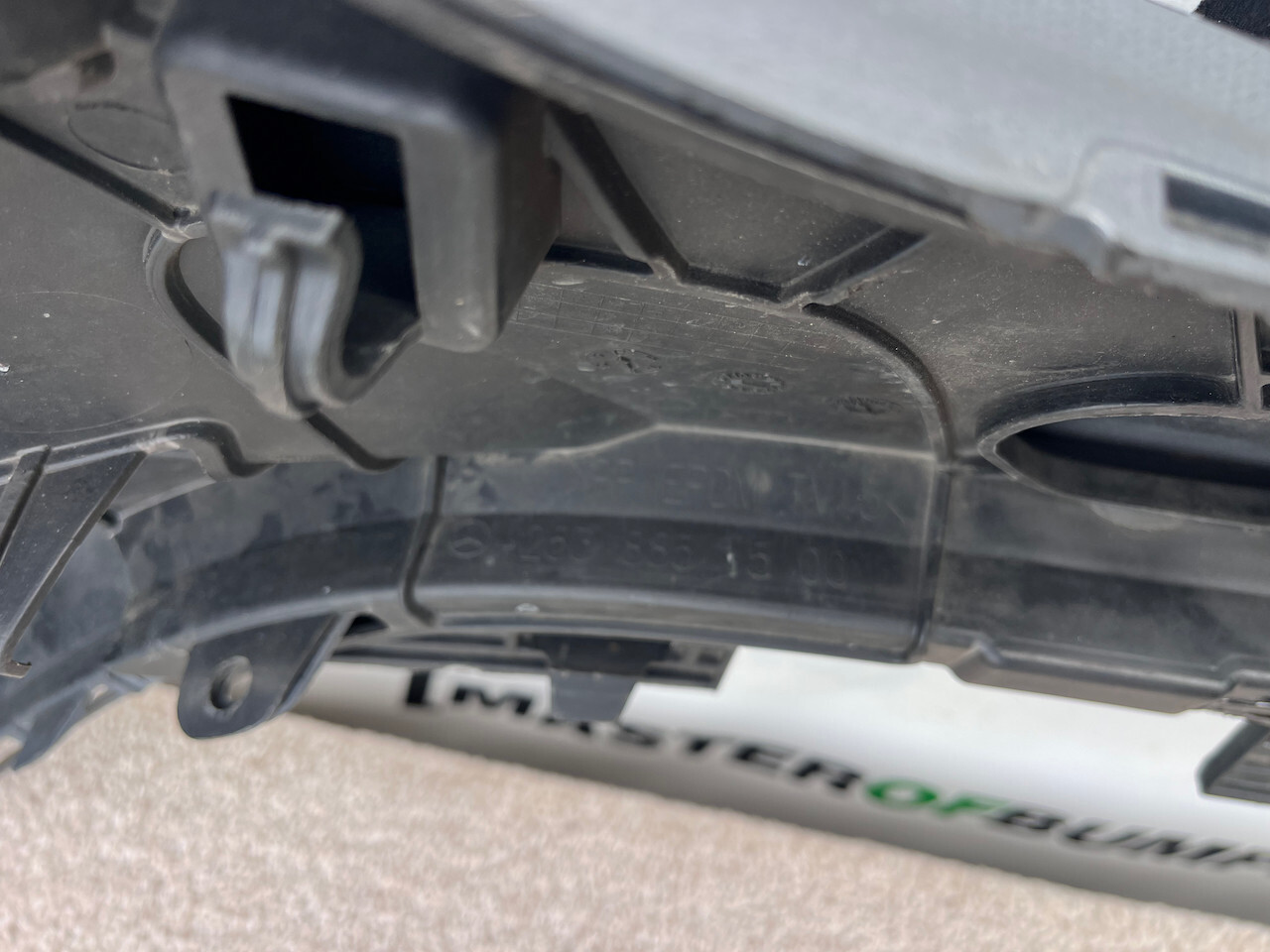 Mercedes Glc Amg Sport A253 4matic 2015-2018 Front Bumper 6 Pdc Genuine [e221]