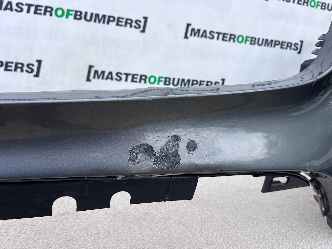 Mercedes Glc Amg Sport A253 4matic 2015-2018 Front Bumper 6 Pdc Genuine [e221]