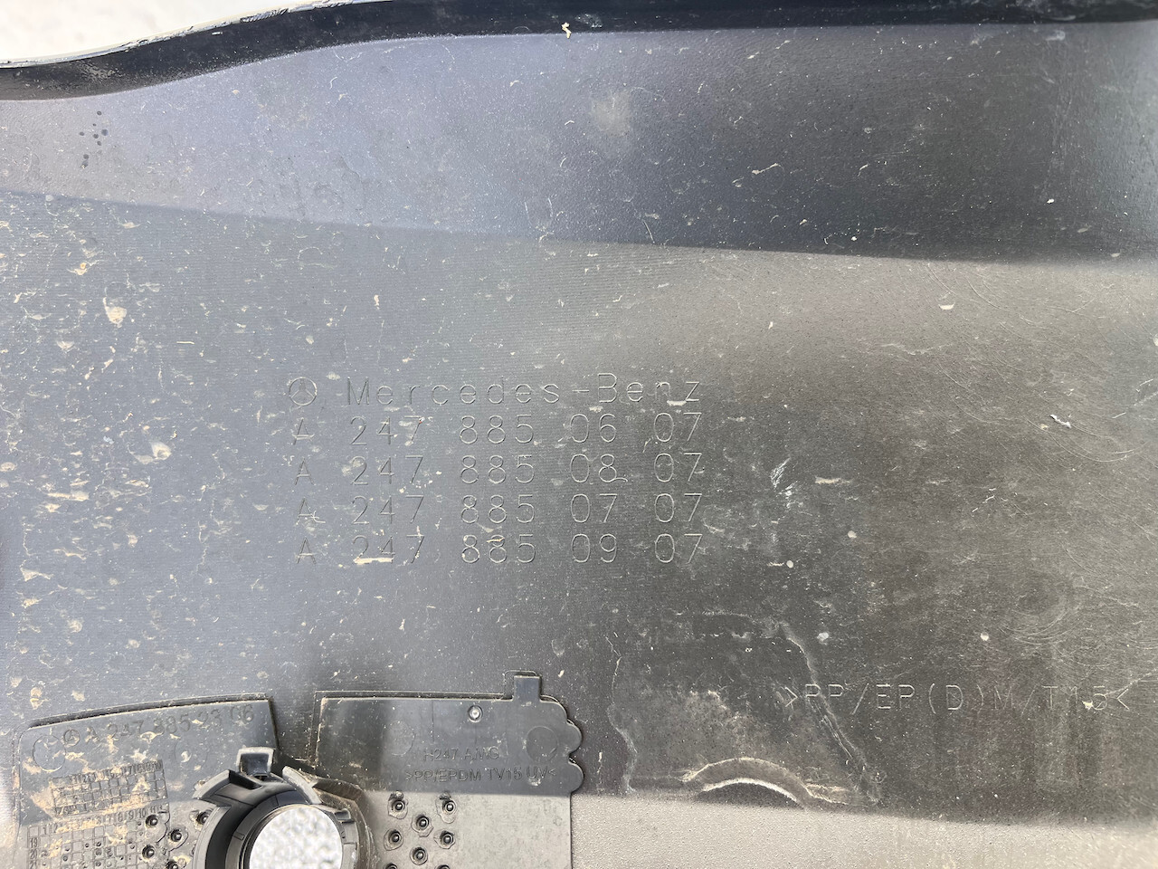 Mercedes Gla Amg Premium A247 Lift 2020-2024 Front Bumper 6 Pdc Genuine [e227]