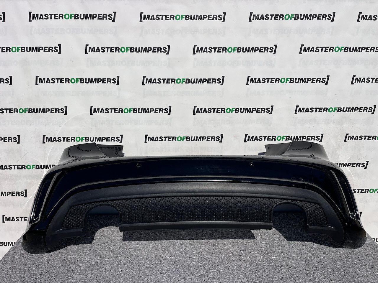 Mercedes A Class Amg Sport A176 Hatc 2012-2015 Rear Bumper 6 Pdc Genuine [e229]