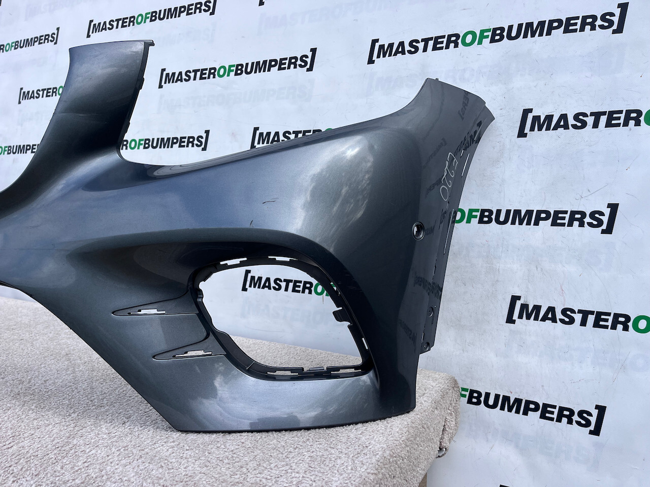 Mercedes Glc Amg Sport A253 4matic 2015-2018 Front Bumper 6 Pdc Genuine [e220]