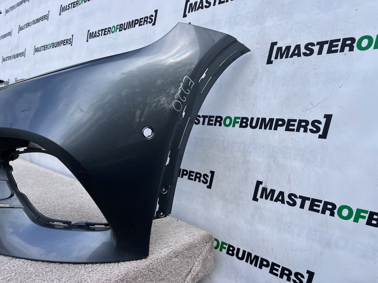 Mercedes Glc Amg Sport A253 4matic 2015-2018 Front Bumper 6 Pdc Genuine [e220]