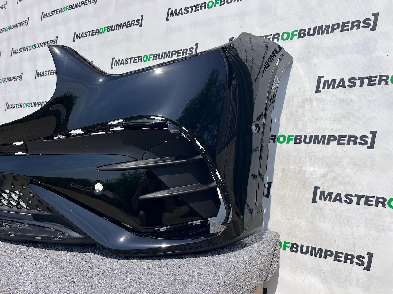 Mercedes Glc Amg Sport X254 A254 2024-on Front Bumper 6 Pdc Genuine [e240]