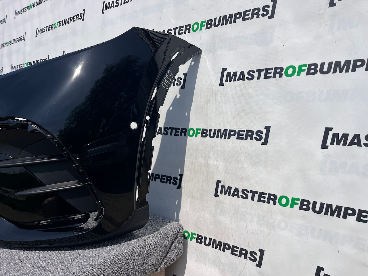 Mercedes Glc Amg Sport X254 A254 2024-on Front Bumper 6 Pdc Genuine [e240]