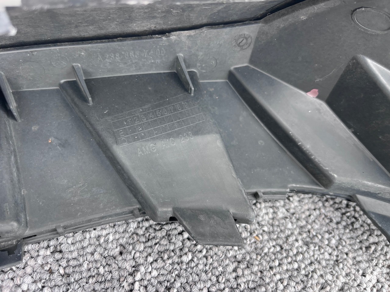 Mercedes E Class Coupe Cabrio Amg A238 2017-2021 Front Bumper Genuine [e249]