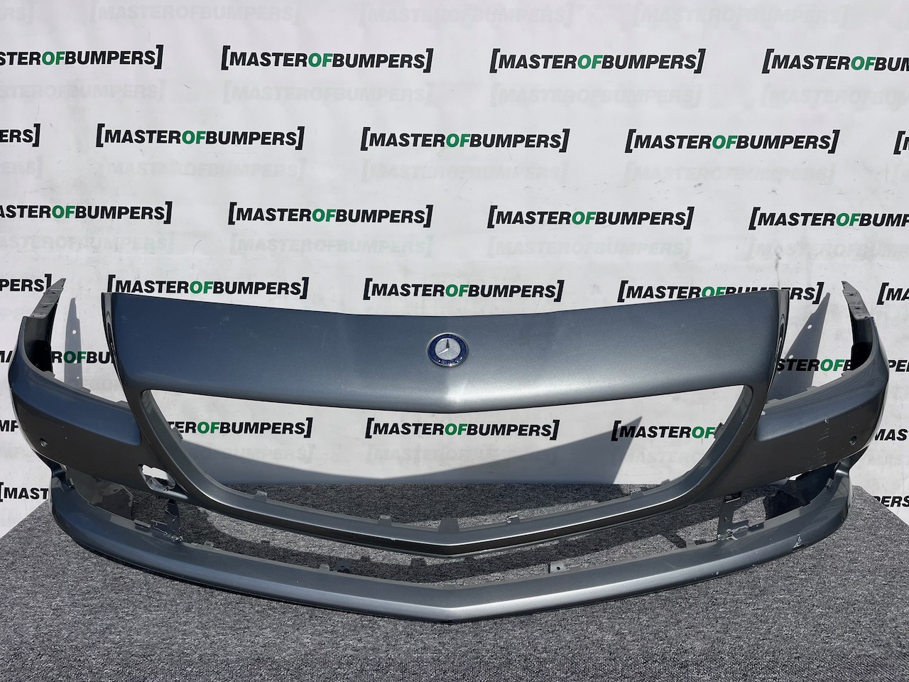 Mercedes Slk Se A172 Mk3 Cabrio 2012-2015 Front Bumper 6 Pdc Genuine [e269]
