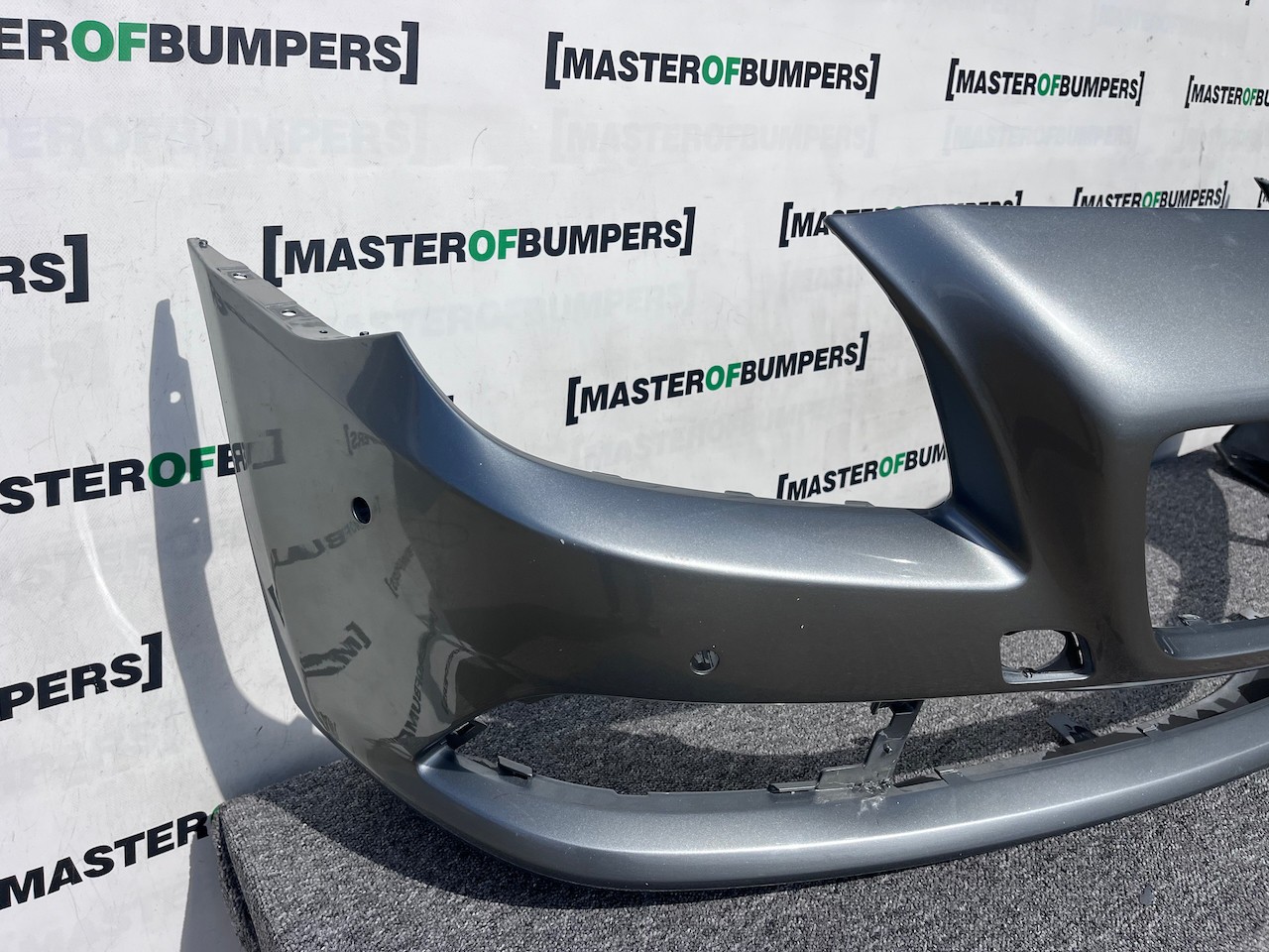 Mercedes Slk Se A172 Mk3 Cabrio 2012-2015 Front Bumper 6 Pdc Genuine [e269]