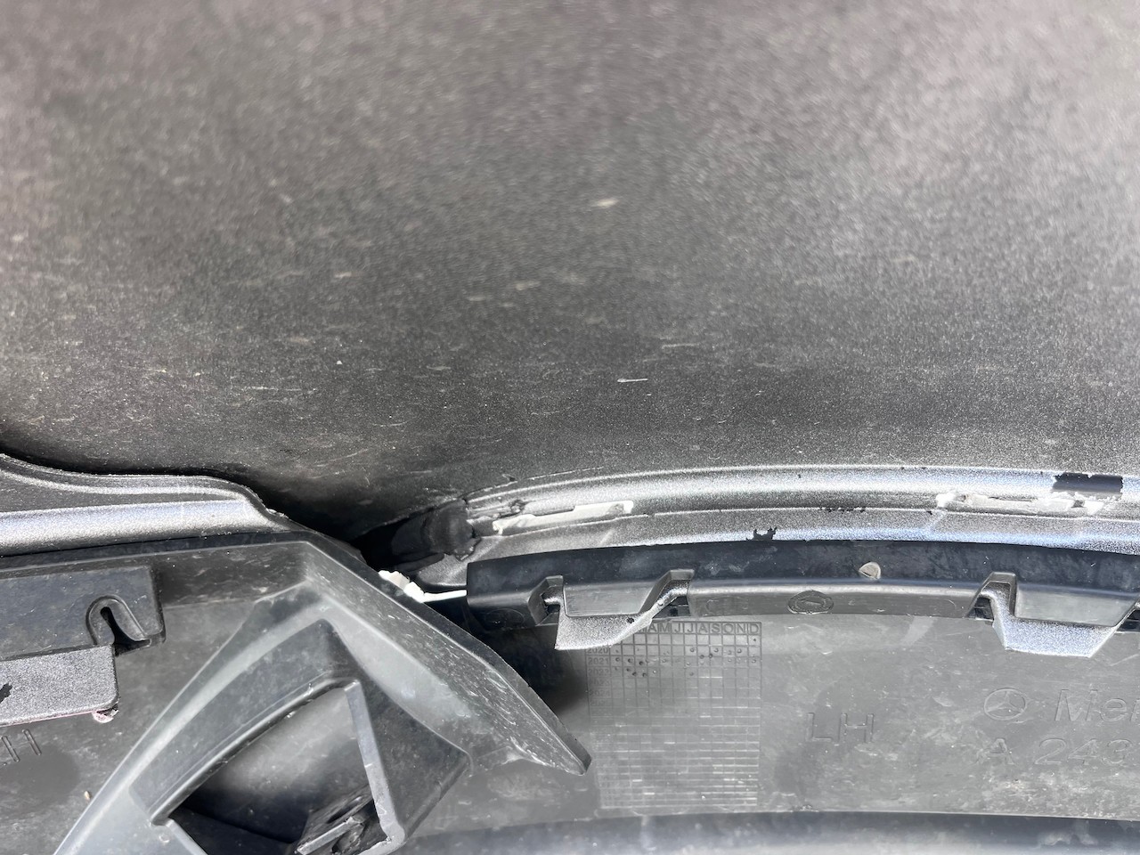 Mercedes Eqb Amg Sport A243 Electric Suv 2023-on Front Bumper Genuine [e132]