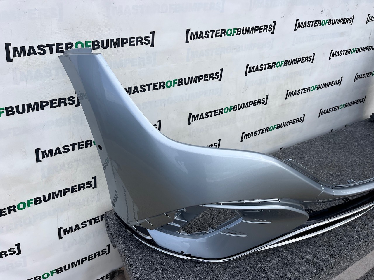 Mercedes Eqe Amg Sport A295 Electric 2022-on Front Bumper 6 Pdc Genuine [e288]