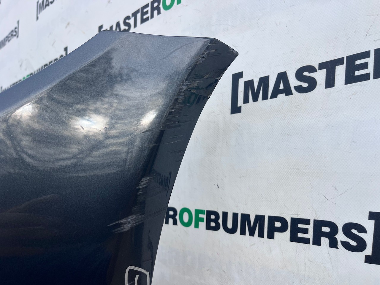 Mercedes C Class Se A205 Premium 2015-2018 Front Bumper 6 Pdc Genuine [e295]