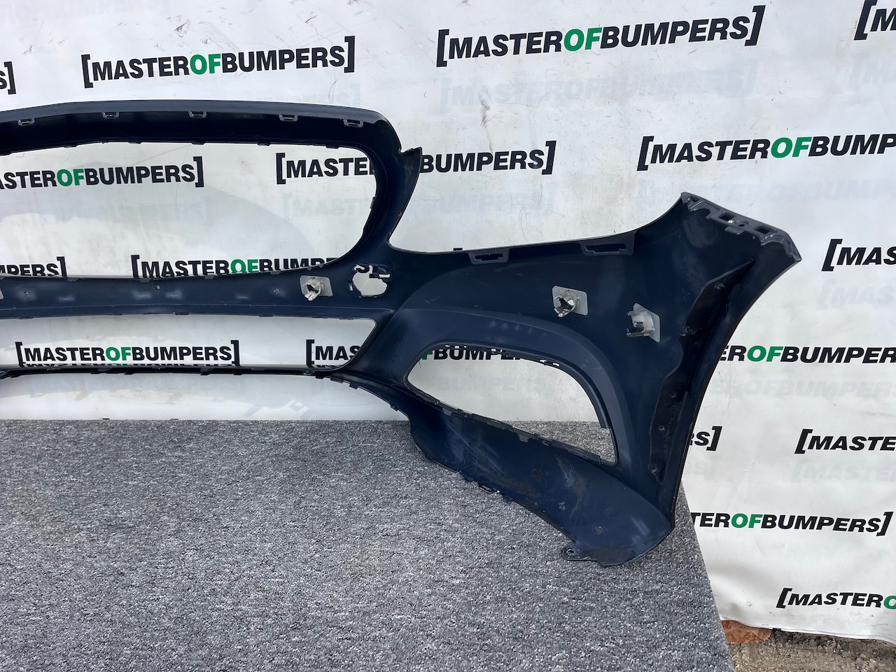 Mercedes C Class Se A205 Premium 2015-2018 Front Bumper 6 Pdc Genuine [e295]