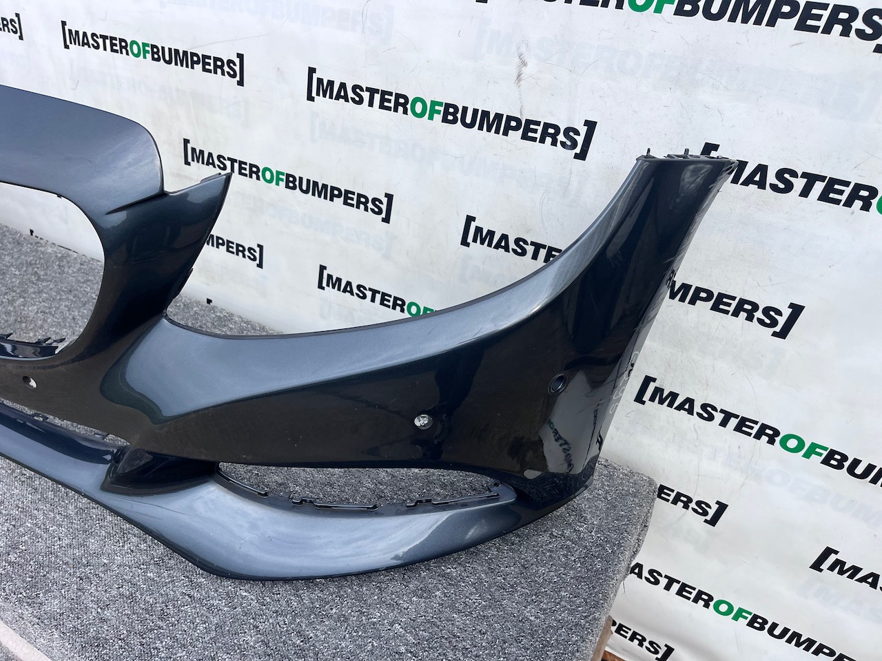 Mercedes C Class Se A205 Premium 2015-2018 Front Bumper 6 Pdc Genuine [e295]