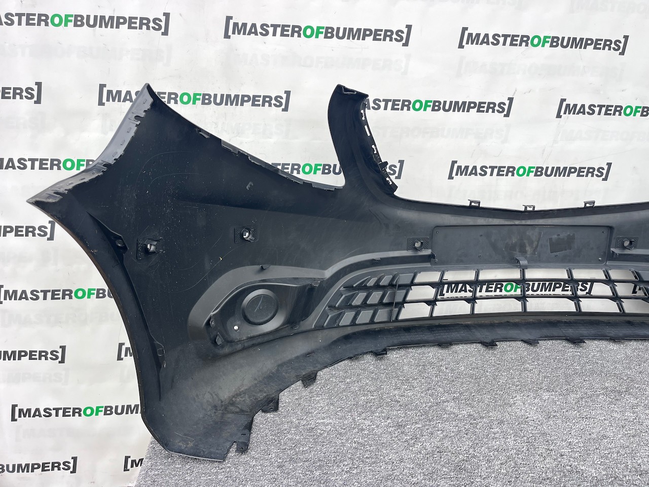 Mercedes Vito Premium Tourer A447 2015-2022 Front Bumper 6 Pdc Genuine [e307]