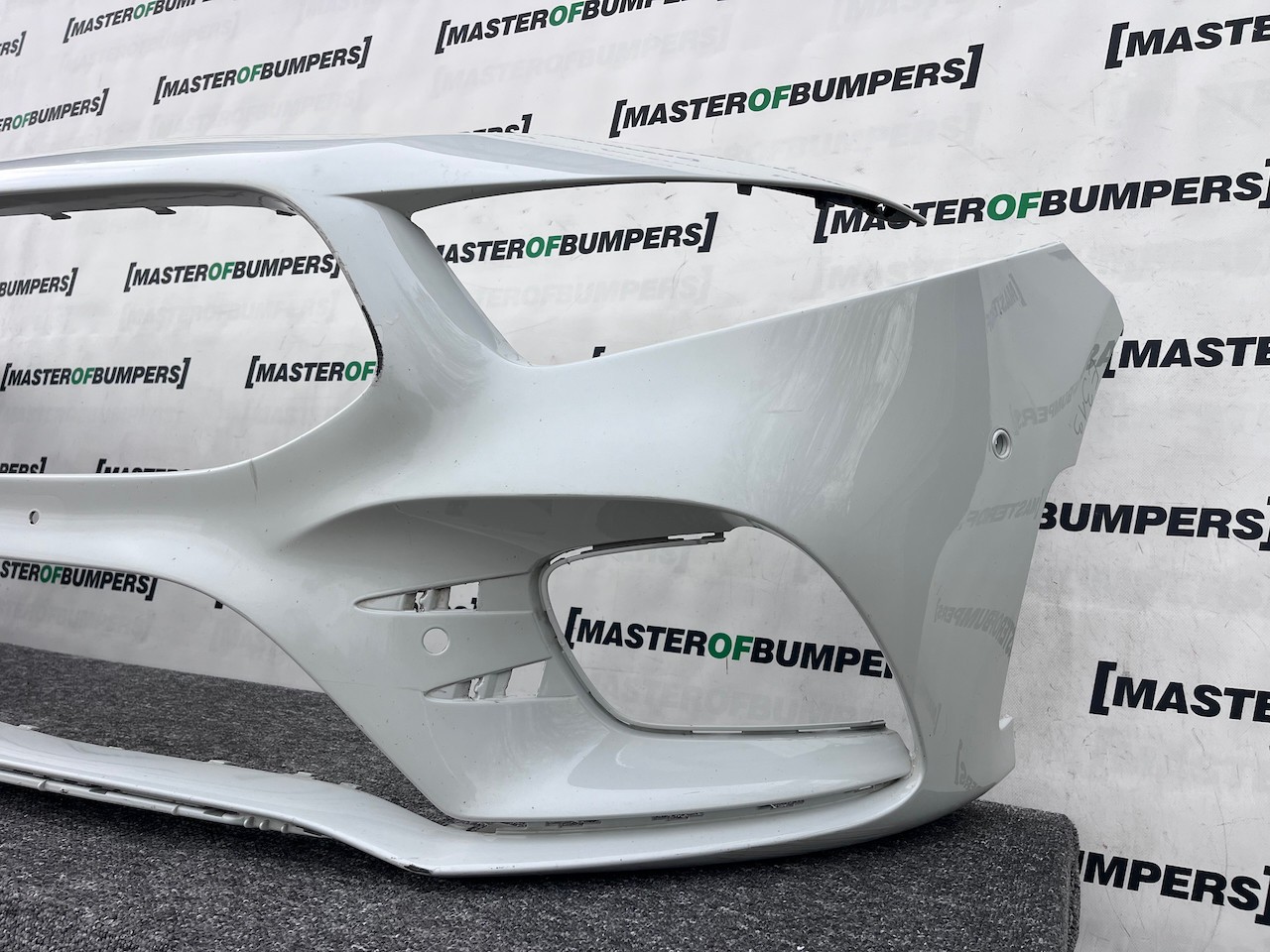 Mercedes A Class Amg A177 Hatchback 2019-2022 Front Bumper 6 Pdc Genuine [e313]