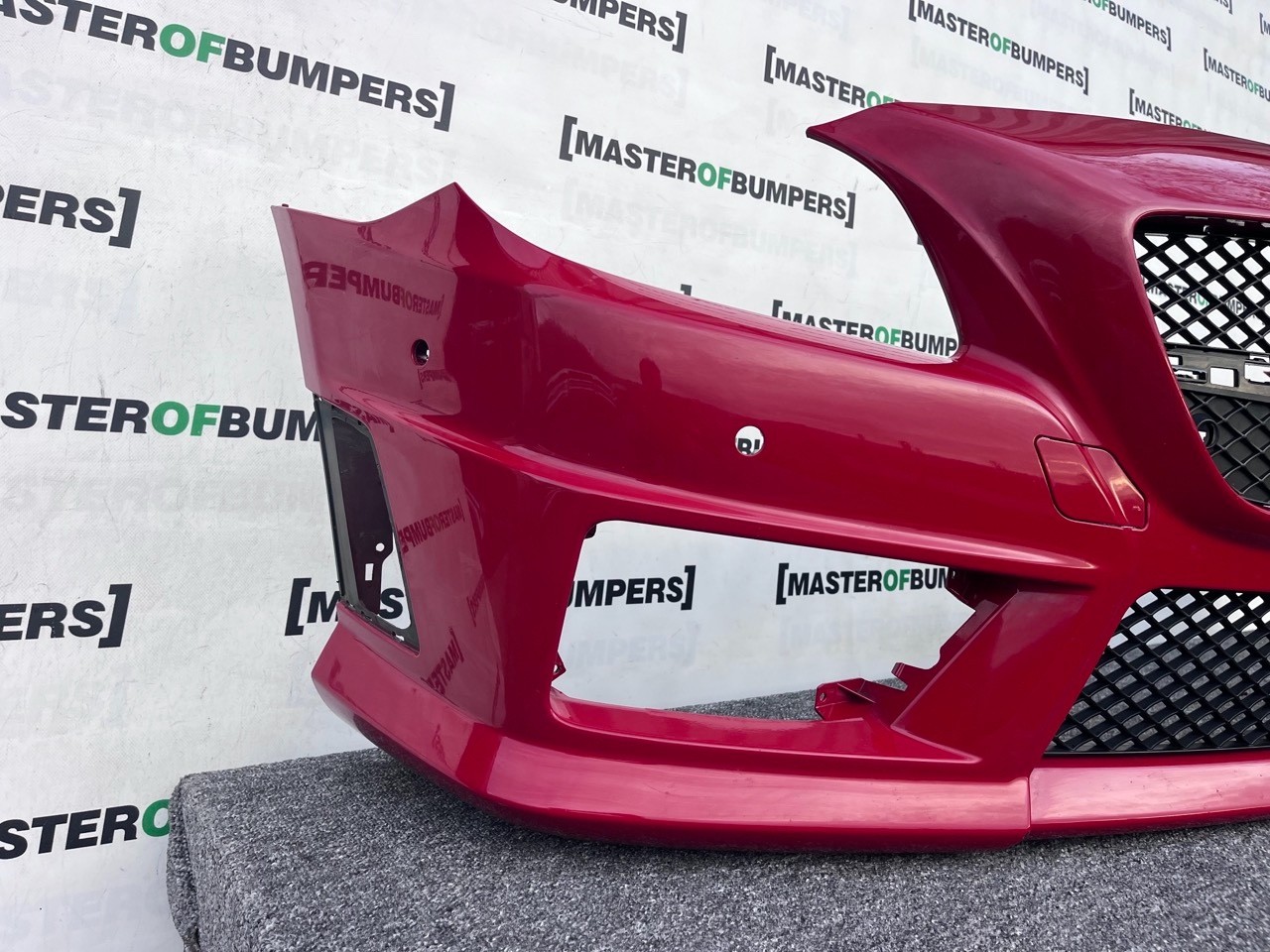 Mercedes Slk Amg Sport A172 Mk3 2012-2015 Front Bumper 6 Pdc Genuine [e316]