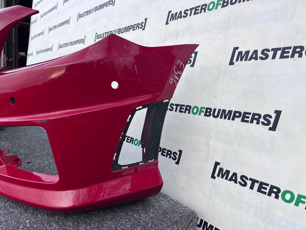 Mercedes Slk Amg Sport A172 Mk3 2012-2015 Front Bumper 6 Pdc Genuine [e316]