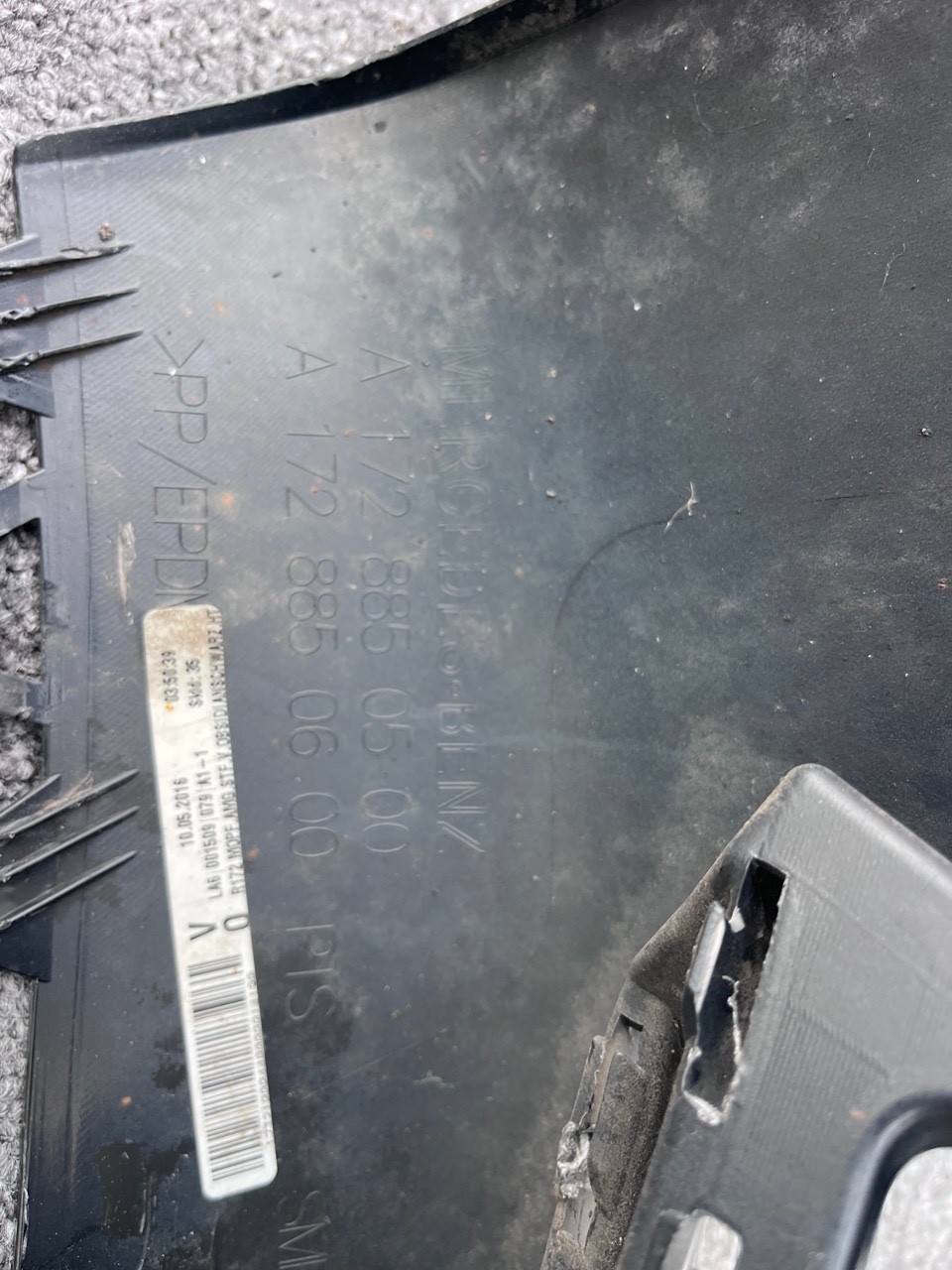 Mercedes Slk Class Slc Amg W172 Lift 2016-2020 Front Bumper 6 Pdc Genuine [e321]