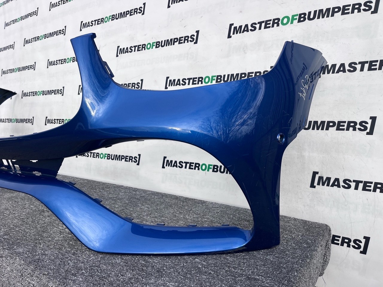 Mercedes Glc Amg Sport A253 Lift 2019-2023 Front Bumper 6 Pdc Genuine [e317]