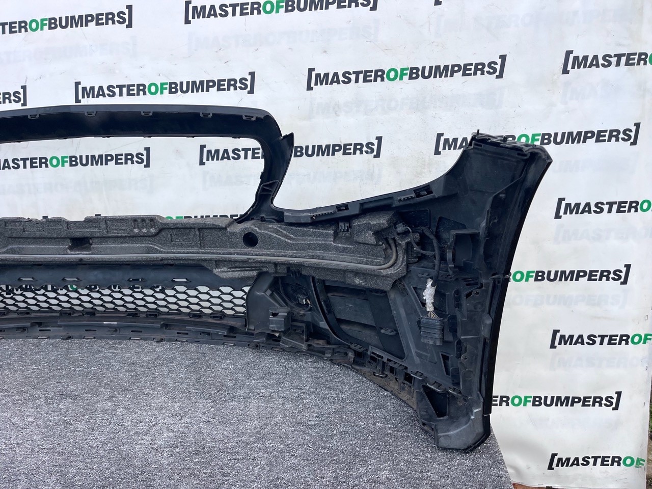 Mercedes C Class Amg A205 Facelift 2019-2022 Front Bumper 6 Pdc Genuine [e854]