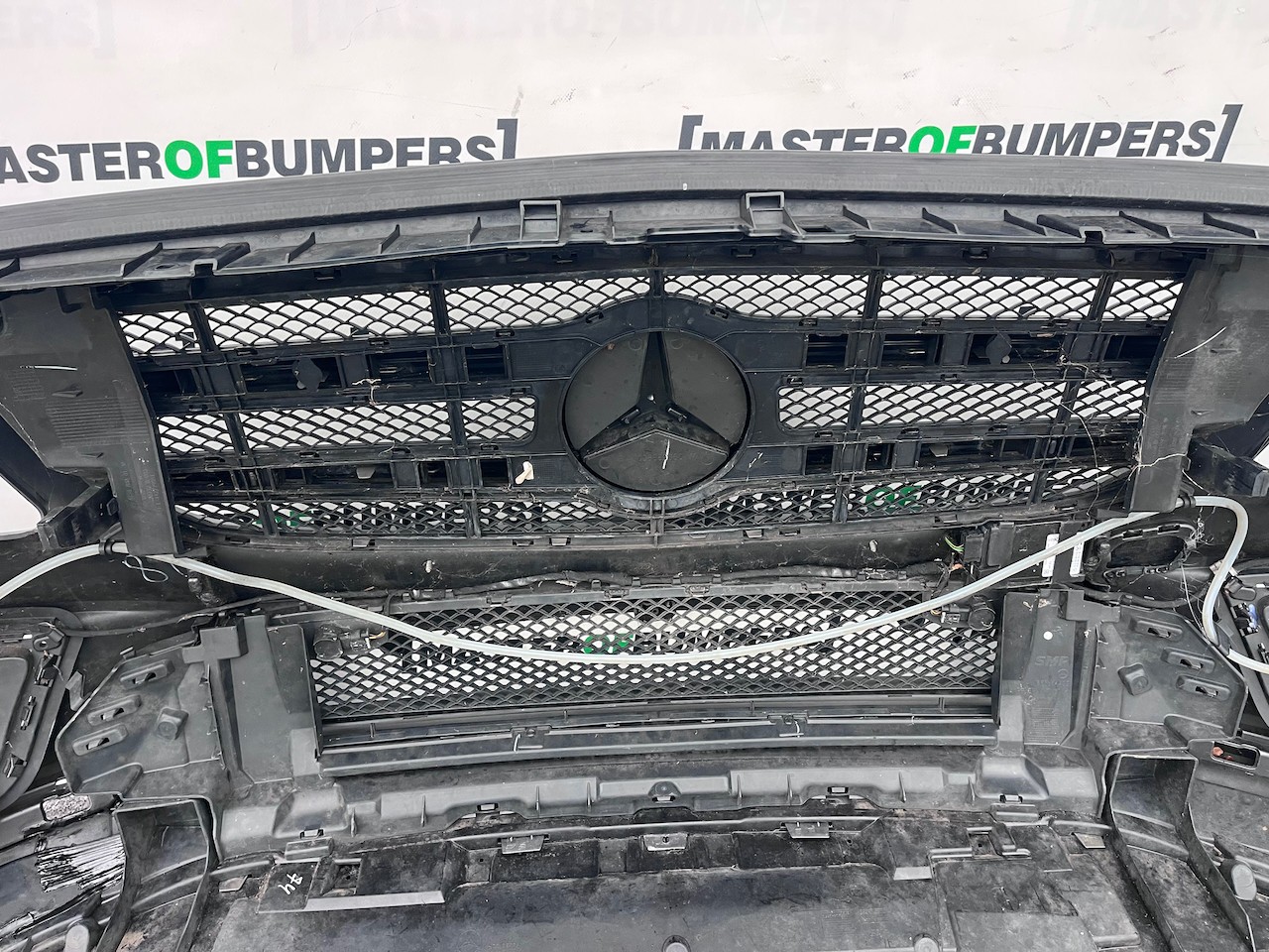 Mercedes Gla Amg Line 4 Matic A156 2012-2016 Front Bumper Genuine [e338]