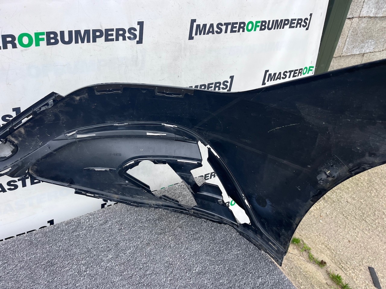 Mercedes Eqe Amg Sport Saloon A295  2022-on Front Bumper 6 Pdc Genuine [e339]