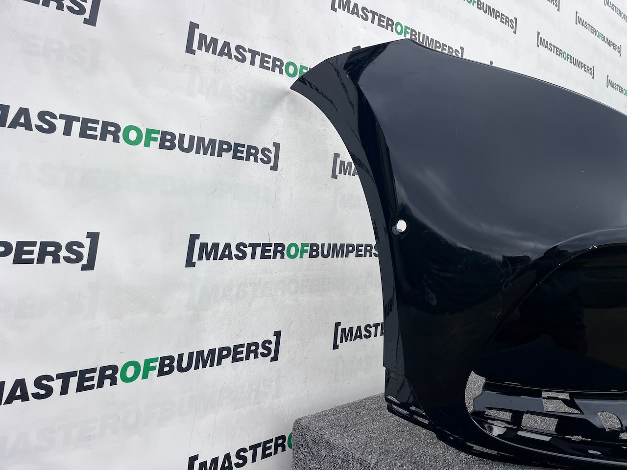 Mercedes Eqc Amg Line Premium A293 2020-2023 Front Bumper 6 Pdc Genuine [e355]