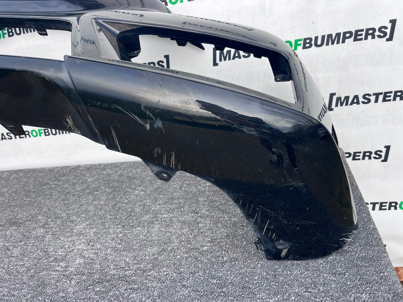 Mercedes Slk Amg Sport A172 Mk3 2012-2015 Front Bumper No Pdc Genuine [e357]