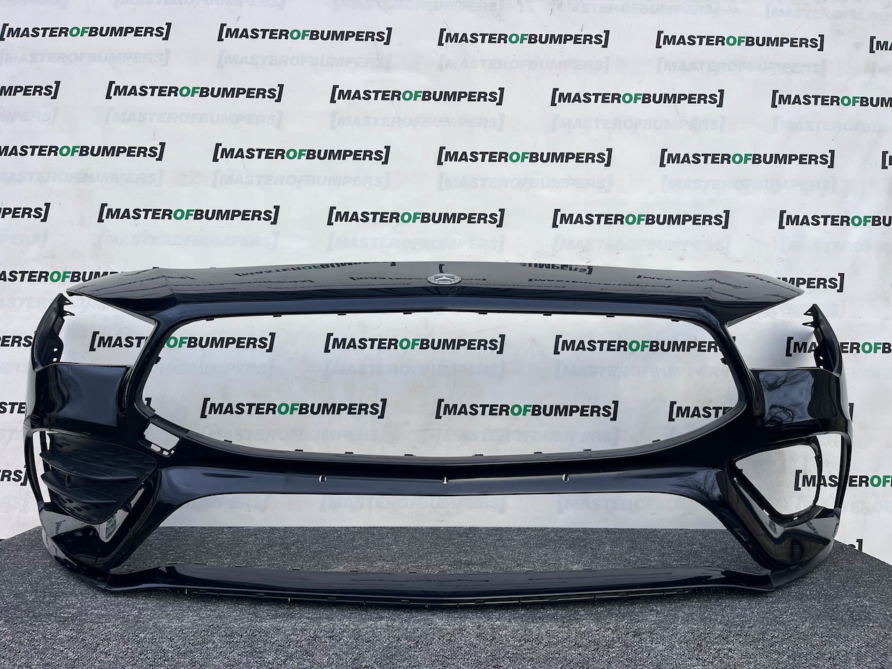 Mercedes Cla Amg Saloon Shotingbrake A118 2019-2023 Front Bumper Genuine [e359]