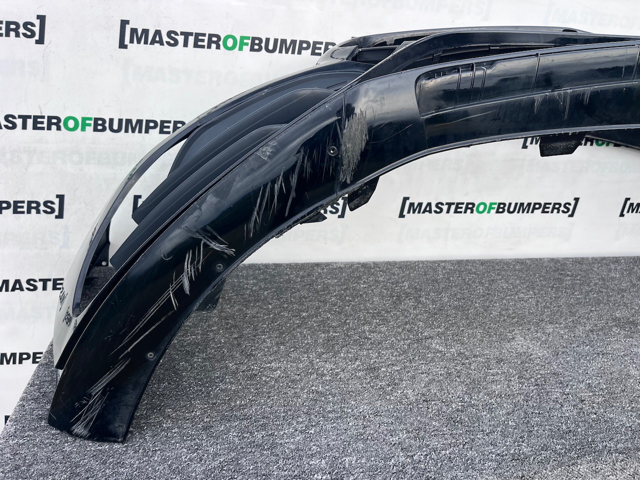 Mercedes Cla Amg Saloon Shotingbrake A118 2019-2023 Front Bumper Genuine [e359]