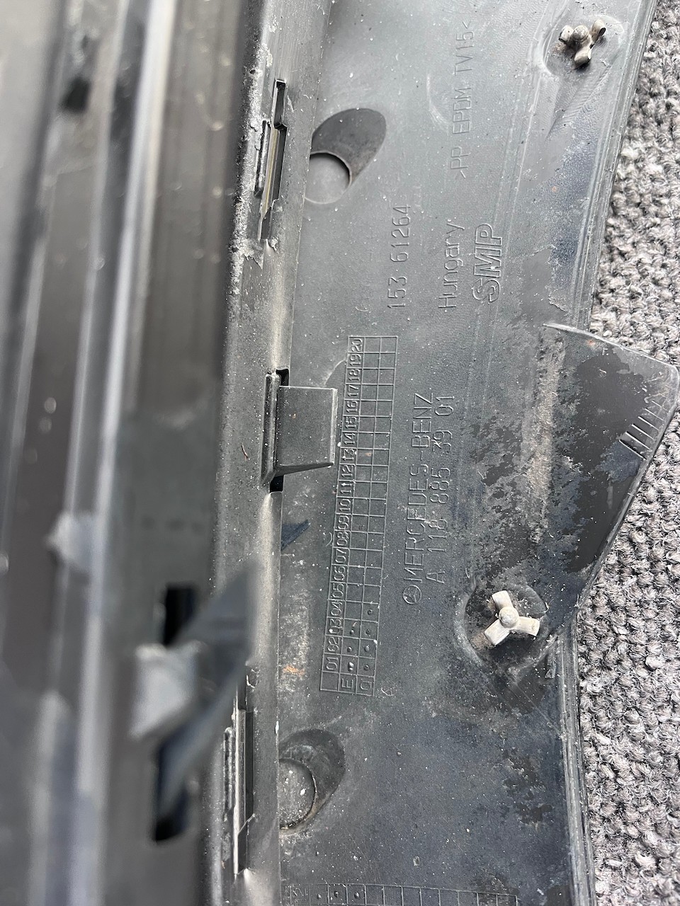 Mercedes Cla Amg Saloon Shotingbrake A118 2019-2023 Front Bumper Genuine [e359]