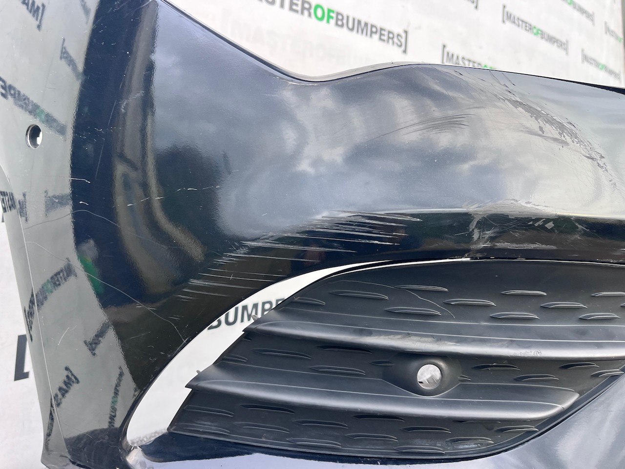 Mercedes Cla Amg Saloon Shotingbrake A118 2019-2023 Front Bumper Genuine [e359]