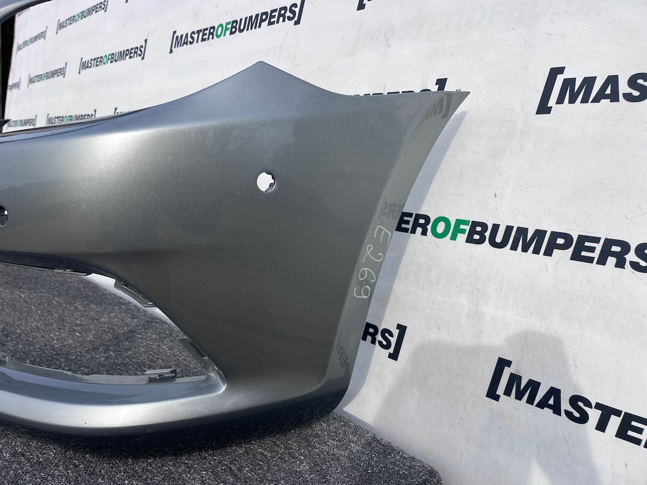 Mercedes Slk Sport Line A172 Mk3 2012-2015 Front Bumper 6 Pdc Genuine [e269]