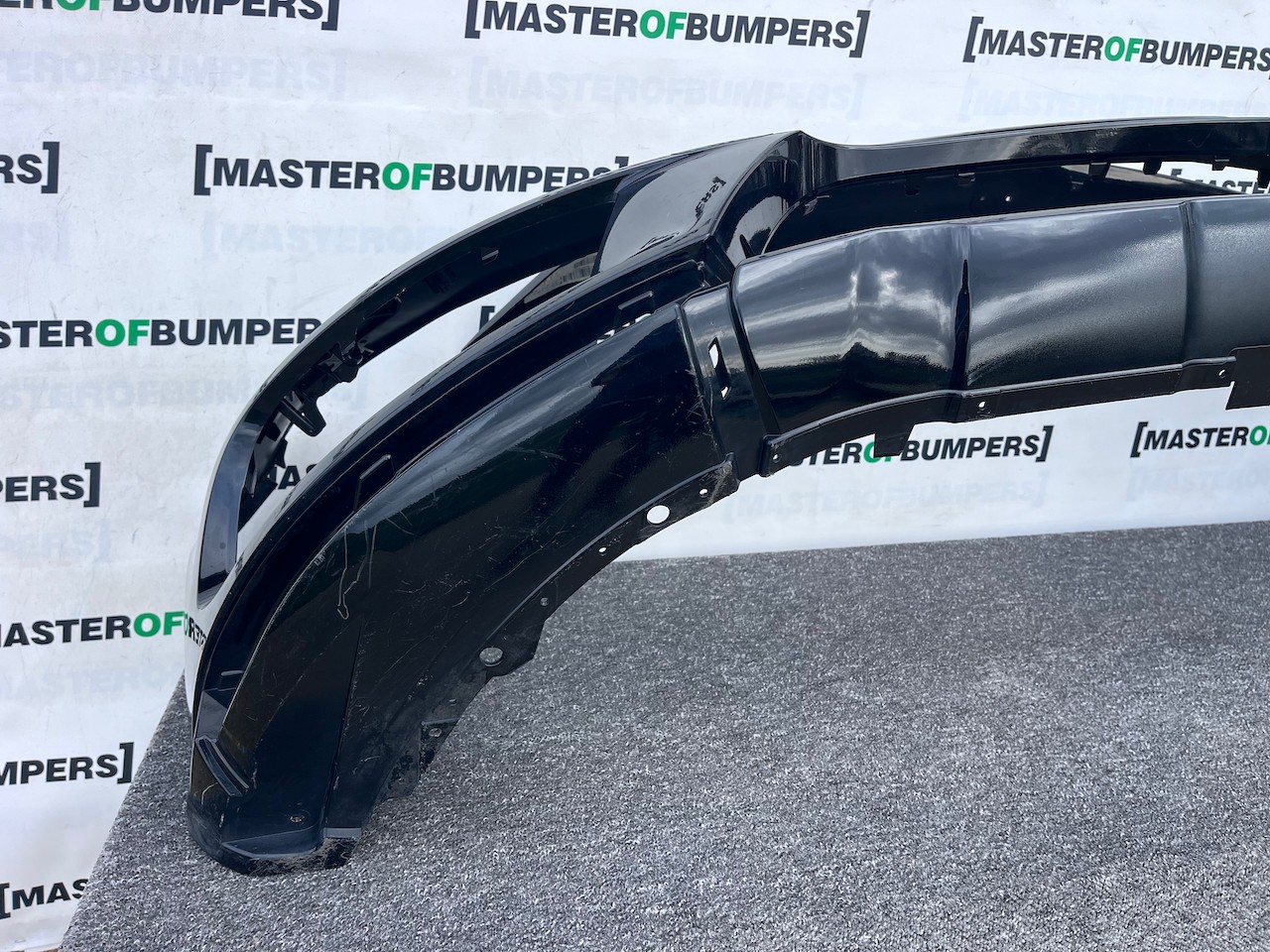 Mercedes Gla Amg Line 4 Matic A156 2012-2016 Front Bumper 6 Pdc Genuine [e365]