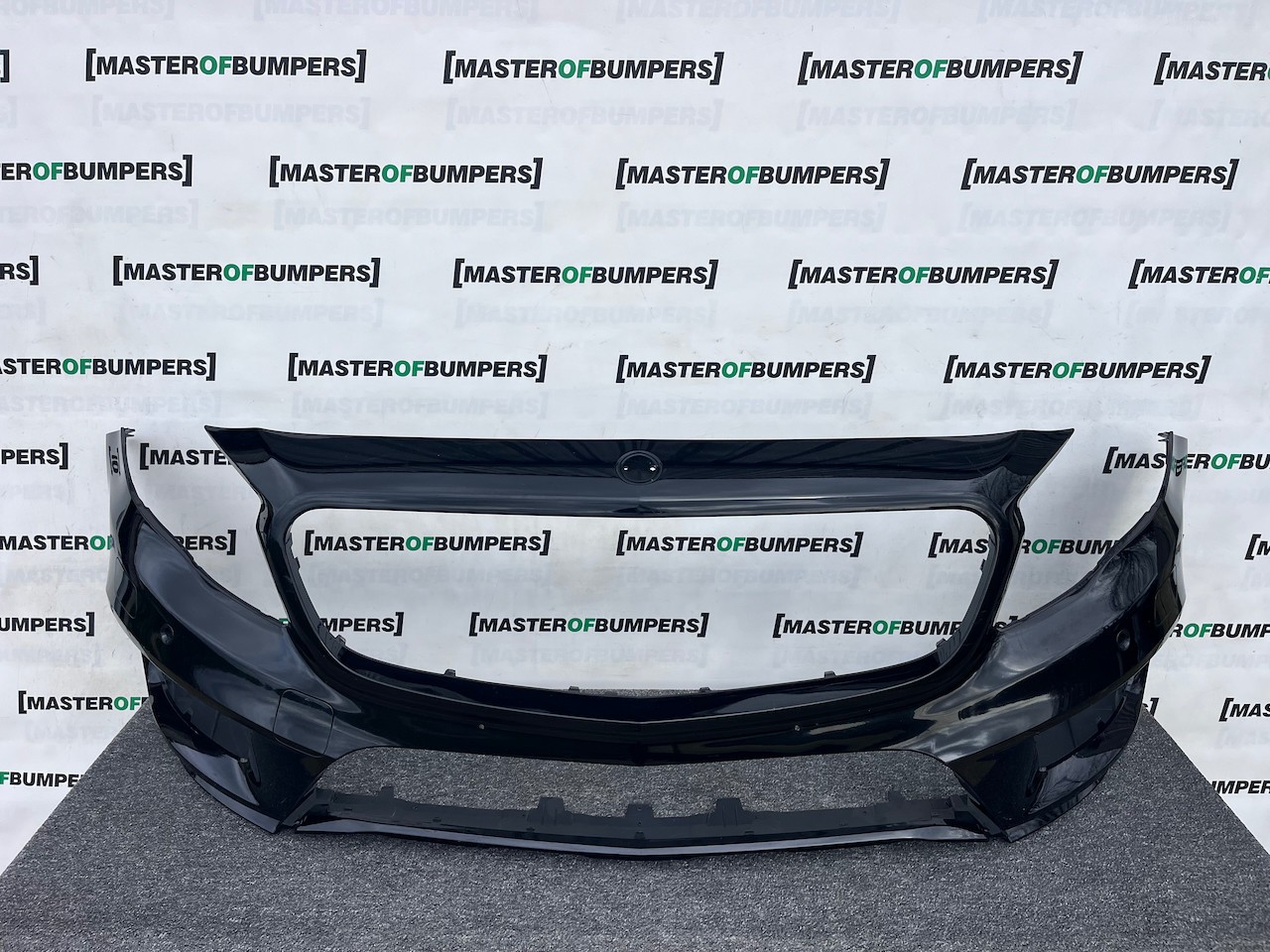 Mercedes Gla Amg Line 4 Matic A156 2012-2016 Front Bumper 6 Pdc Genuine [e365]