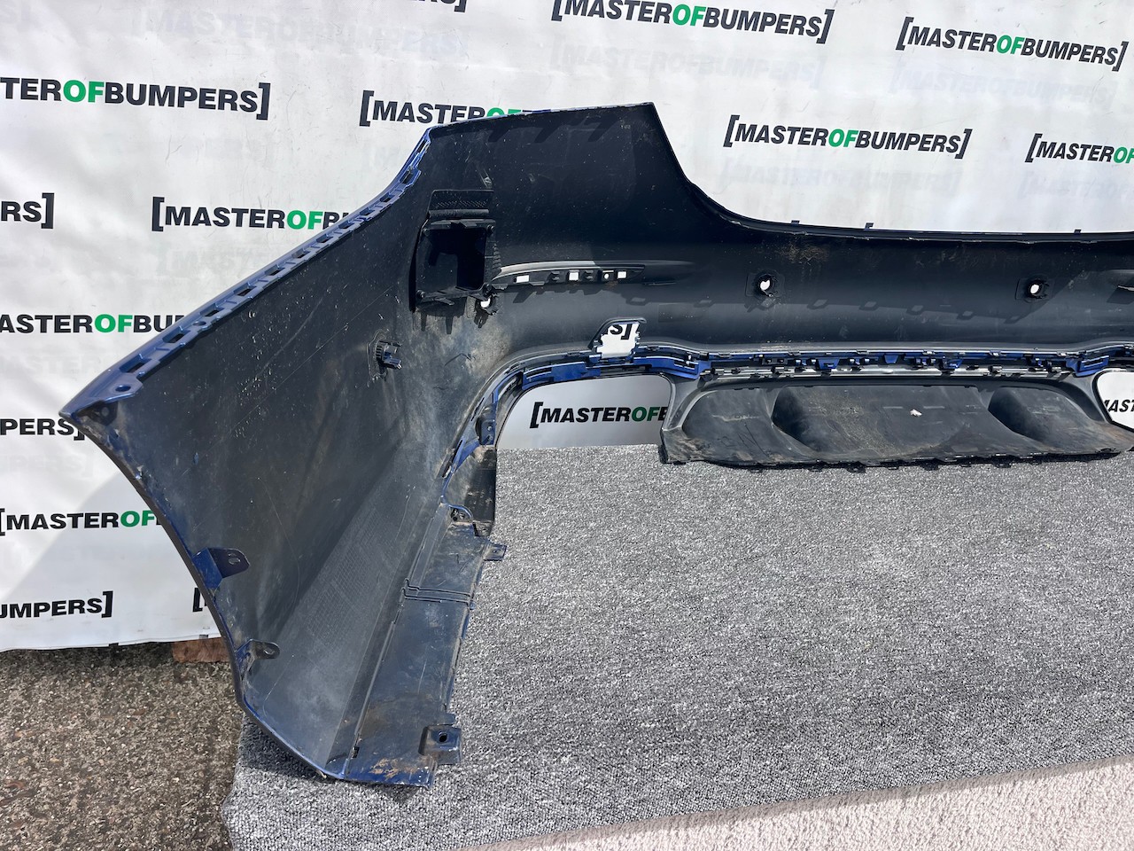 Mercedes E53 Amg A213 Lift Salon Only 2022-2026 Rear Bumper 6 Pdc Genuine [e369]