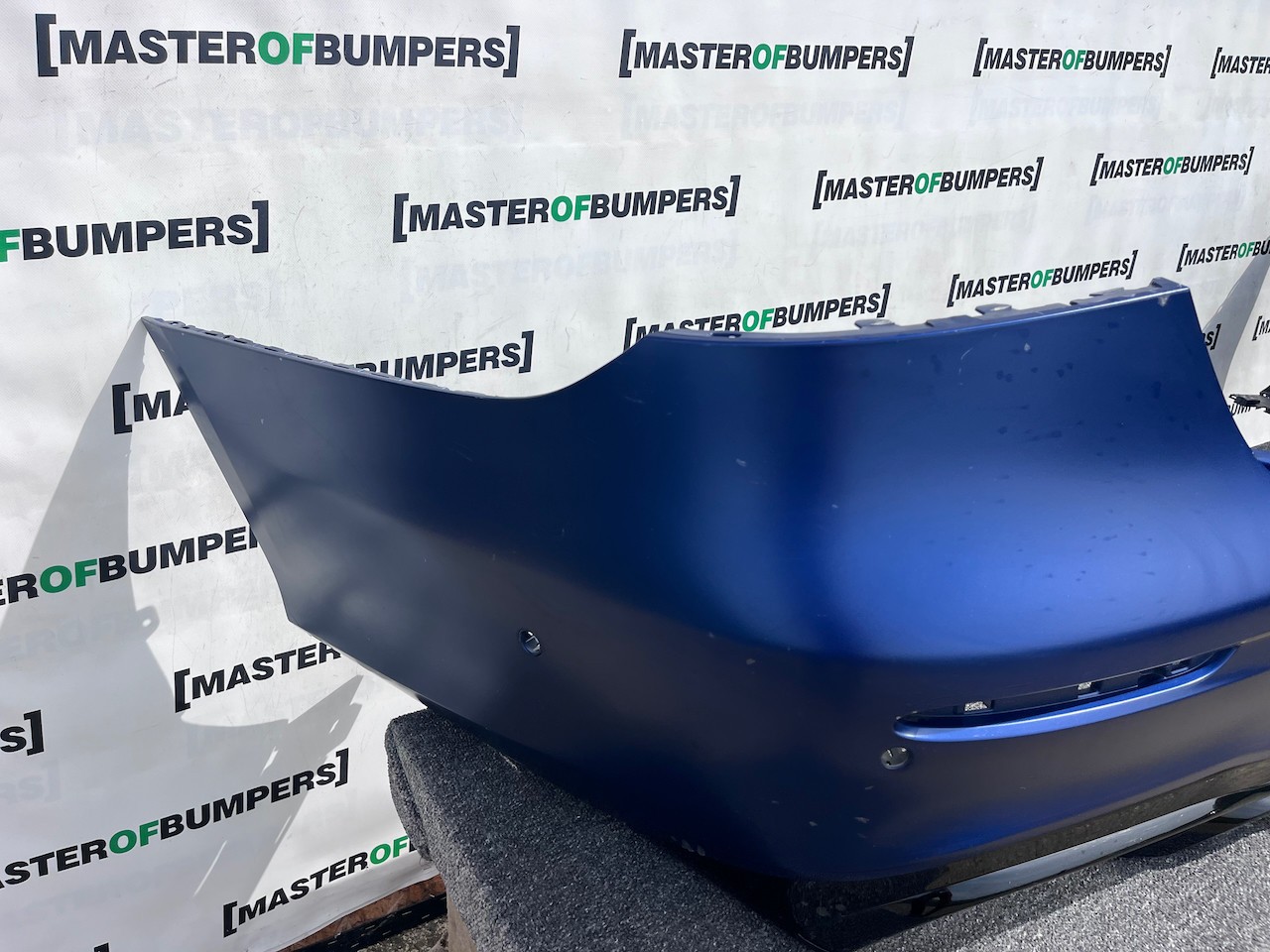 Mercedes E53 Amg A213 Lift Salon Only 2022-2026 Rear Bumper 6 Pdc Genuine [e369]