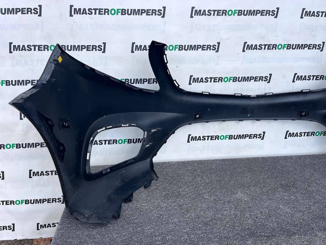 Mercedes Vito Tourer V-class A447 2015-2022 Front Bumper 6 Pdc Genuine [e382]