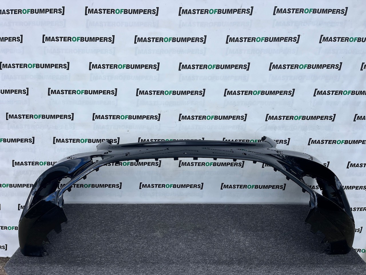 Mercedes Vito Tourer V-class A447 2015-2022 Front Bumper 6 Pdc Genuine [e382]