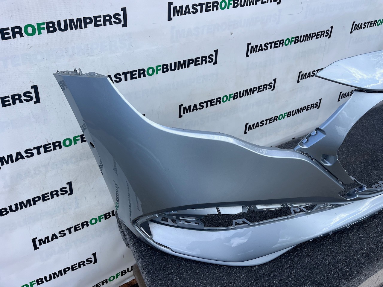 Mercedes E Class Amg Saloon A214 2024-2027 Front Bumper 6 Pdc Genuine [e385]