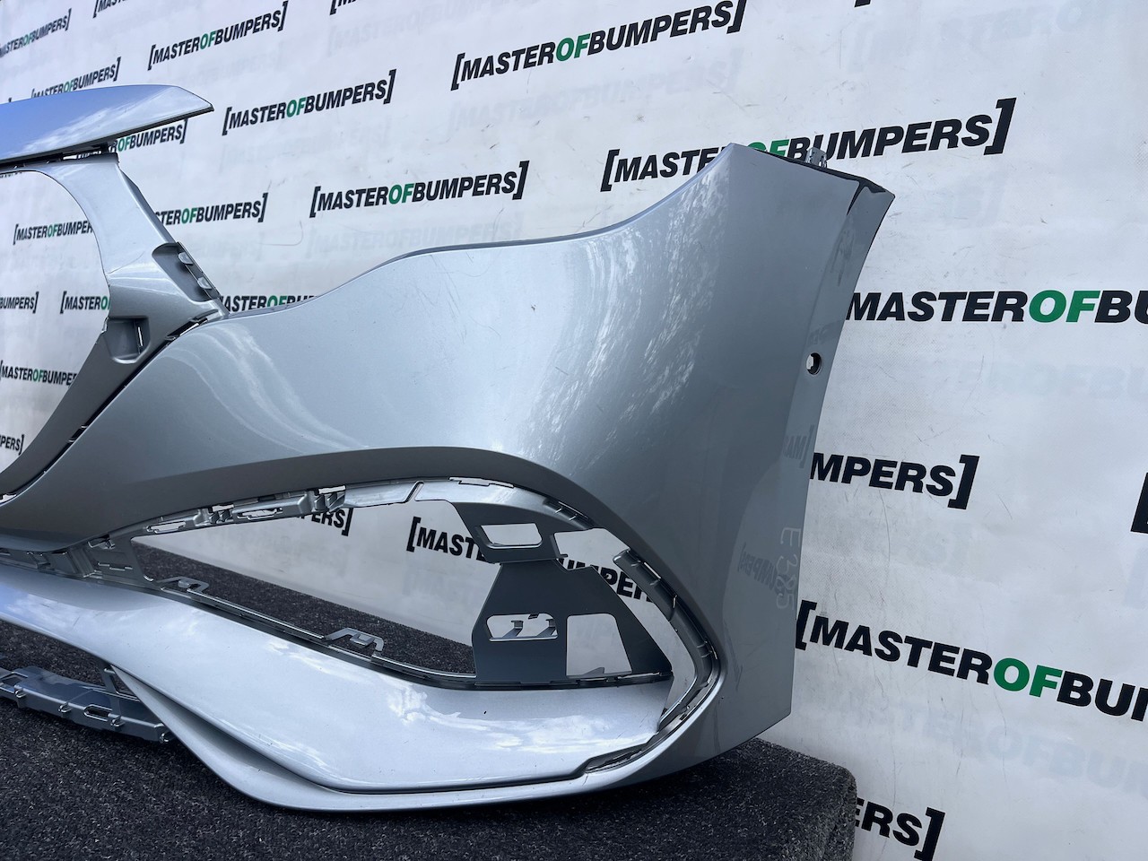 Mercedes E Class Amg Saloon A214 2024-2027 Front Bumper 6 Pdc Genuine [e385]