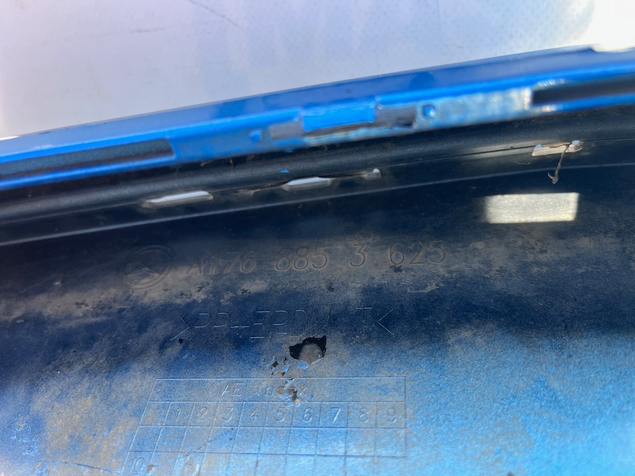 Mercedes A Class Se A176 Lift Hatchback 2016-2019 Front Bumper Genuine [e404]