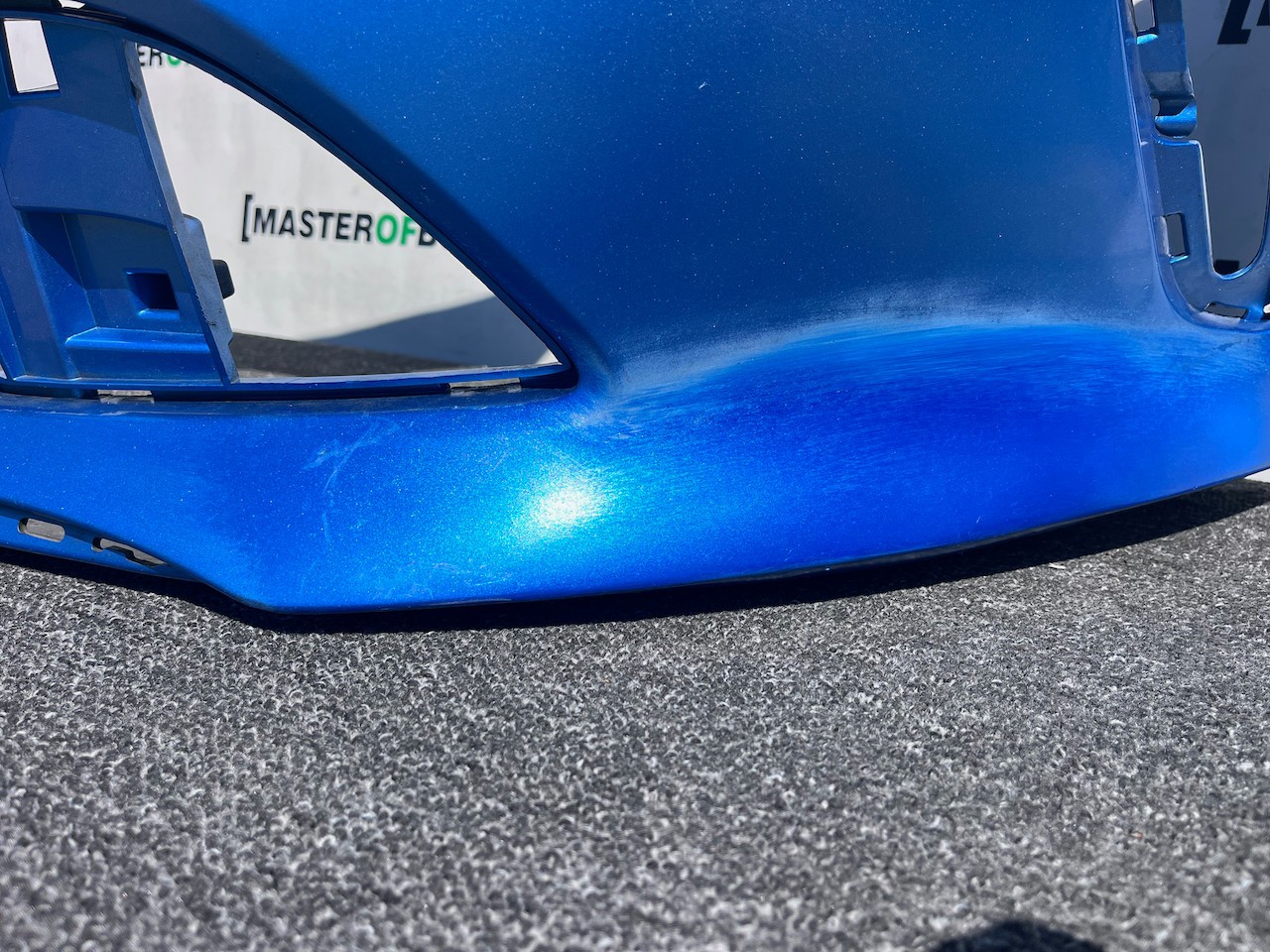 Mercedes A Class Se A176 Lift Hatchback 2016-2019 Front Bumper Genuine [e404]