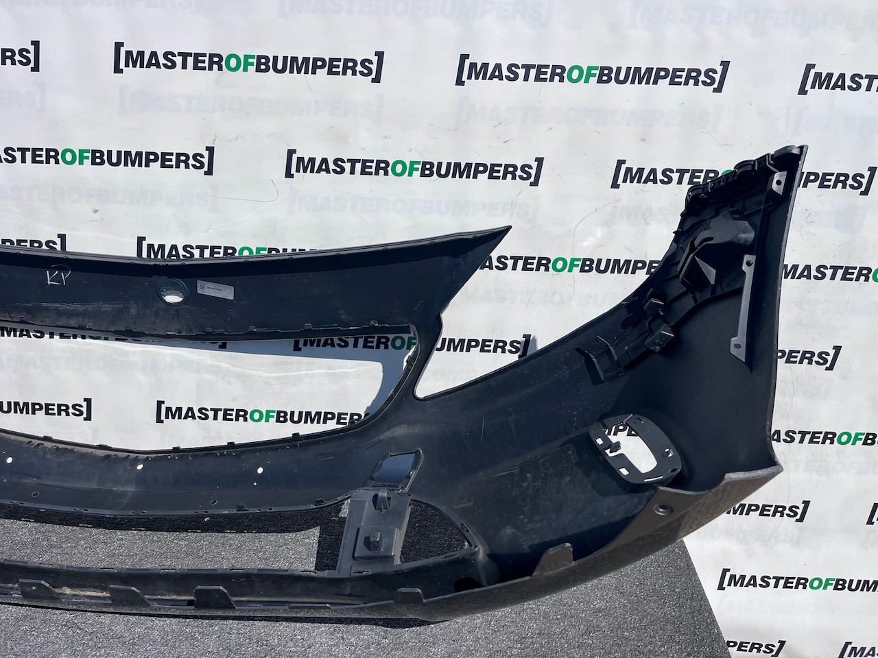 Mercedes A Class Se A176 Lift Hatchback 2016-2019 Front Bumper Genuine [e408]