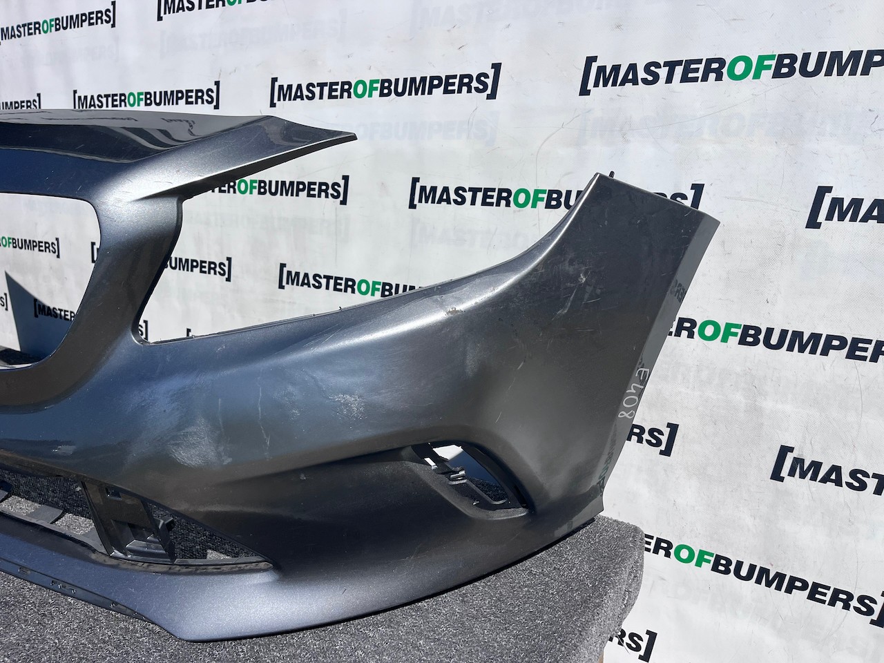 Mercedes A Class Se A176 Lift Hatchback 2016-2019 Front Bumper Genuine [e408]