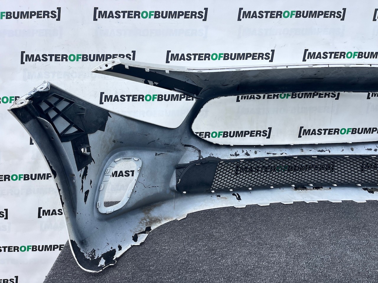 Mercedes A Class Se A177 Hatchback 2019-2022 Front Bumper 6 Pdc Genuine [e421]