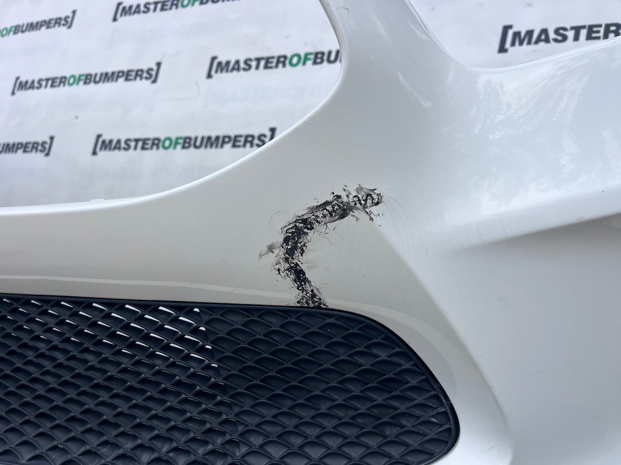 Mercedes A Class Se A177 Hatchback 2019-2022 Front Bumper 6 Pdc Genuine [e421]