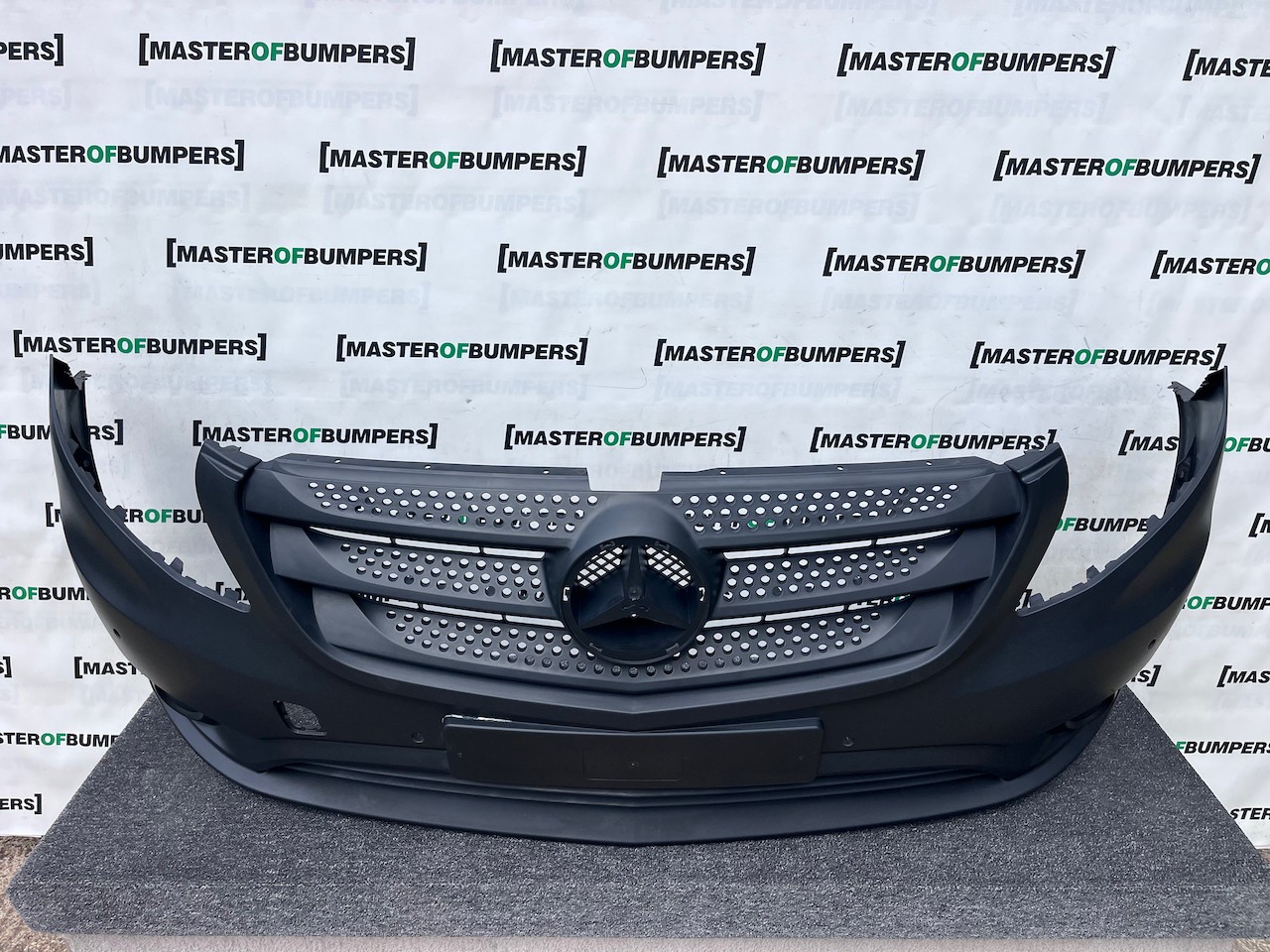Mercedes Vito Premium Tourer A447 2015-2023 Front Bumper 6 Pdc Genuine [e426]