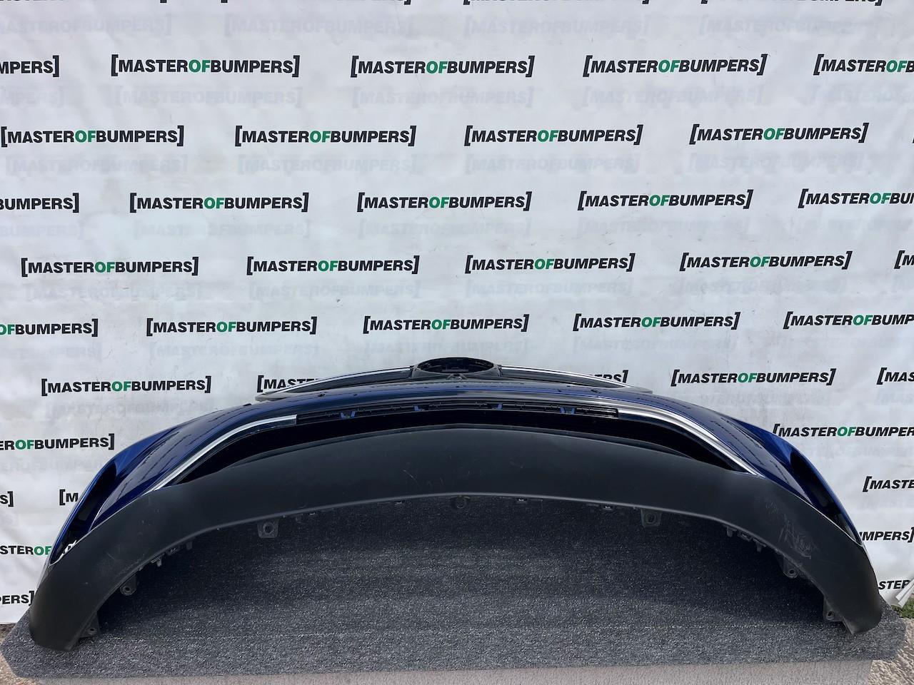 Mercedes Eqc Amg Line Premium A293 2020-2023 Front Bumper 6 Pdc Genuine [e493]